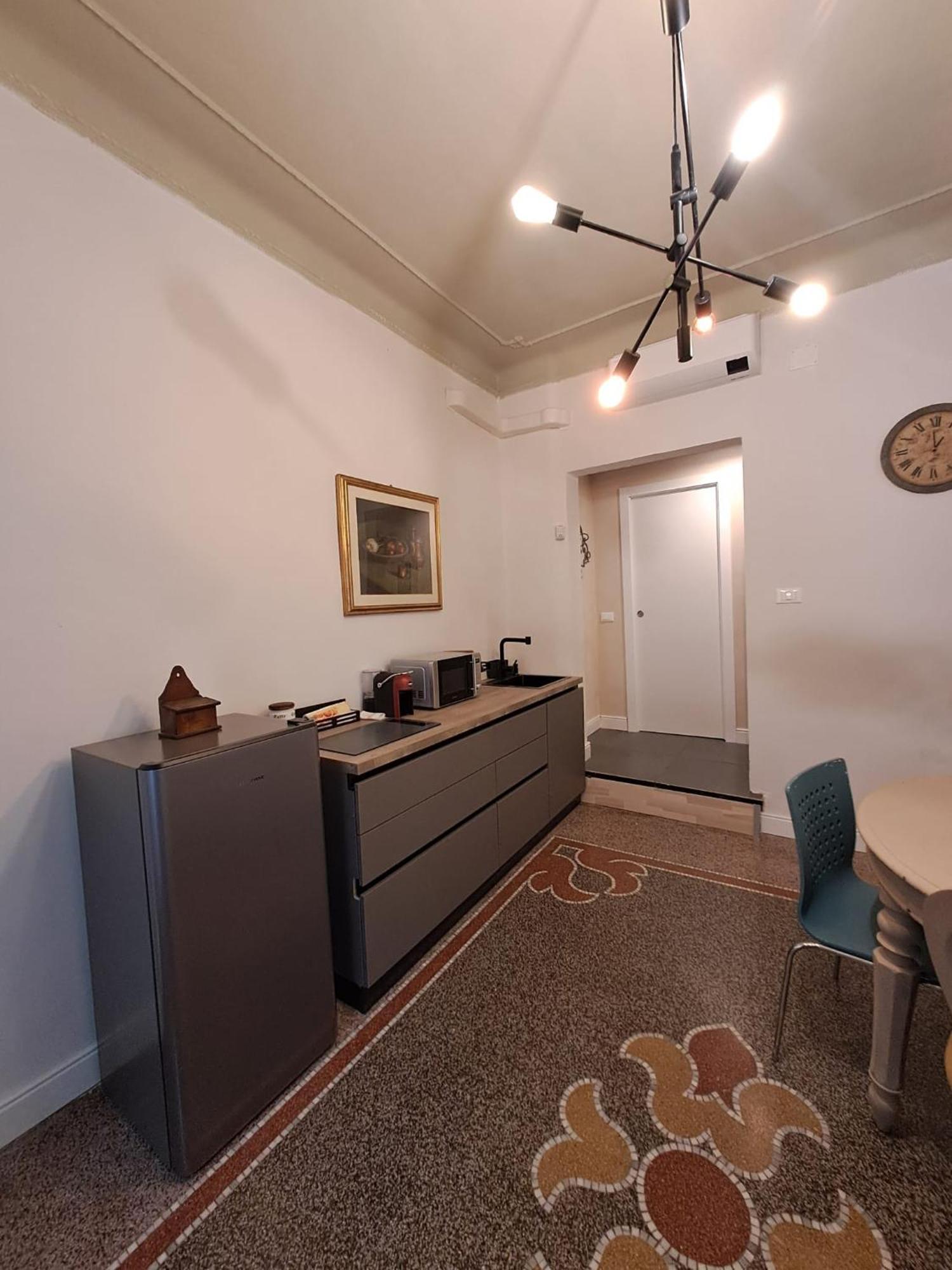 Rock&White Apartment Генуа Екстериор снимка
